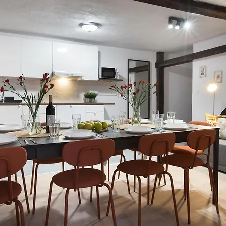 Jozefa 12 * كراكوفيا